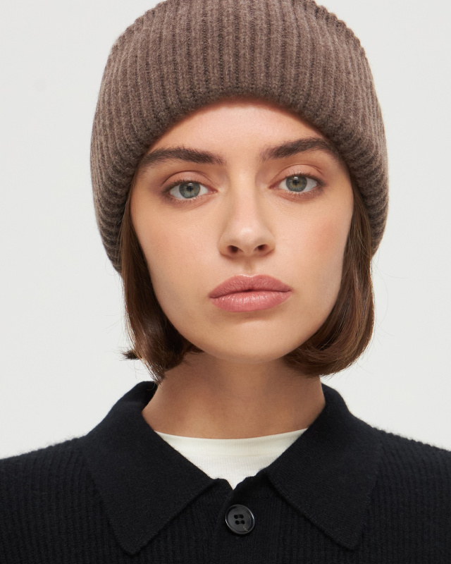 Шапка из шерсти и кашемира ADCTED (Addicted)