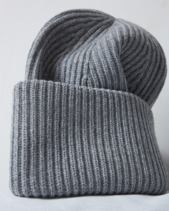 Шапка из шерсти и кашемира ADCTED (Addicted)